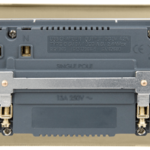 Click VPMB586BK Skt 2G Swd & USB 13A