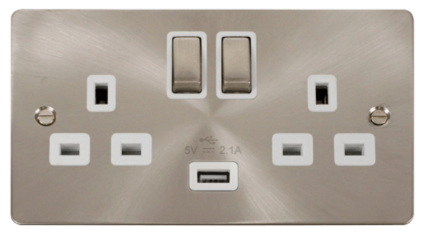 Click FPBS570WH Socket 2G Swd & USB 13A