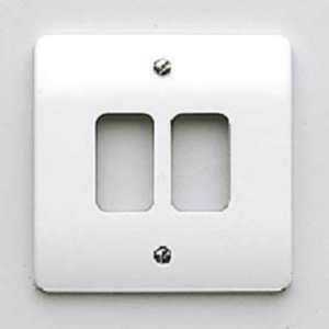 MK K3632WHI Frontplate 2 Module