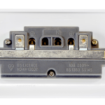 Click CMA032 Socket 2Gang 13A Whi