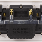 Click CMA780 Socket 2G Swd & USB 13A Whi
