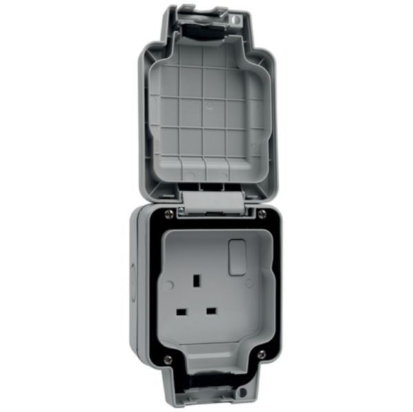 Hager WXPSS81 Swd Socket DP IP66 13A