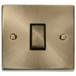 Click VPAB425BK Plateswitch 1G Int10A AB