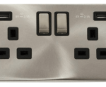 Click VPSC580BK Socket 2G Swd & USB 13A
