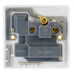 Click CMA034 Socket 1G Switched 15A Whi