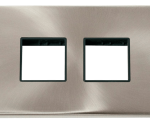 Click VPSC404BK Frontplate 2G 4Aperture