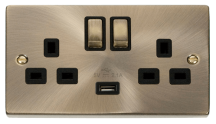 Click VPAB570BK Socket 2G Swd & USB 13A