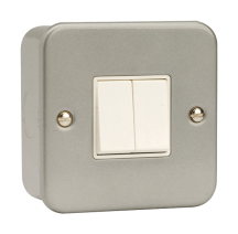 Click CL012 Switch 2G 2W & Box 10A Mclad