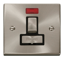 Click VPSC752BK Conn Unit Swd+Neon 13A
