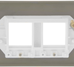 Click VPSC404BK Frontplate 2G 4Aperture