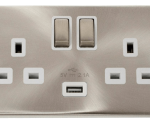 Click VPSC570WH Socket 2G Swd & USB 13A