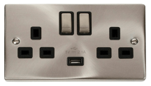 Click VPSC570BK Socket 2G Swd & USB 13A